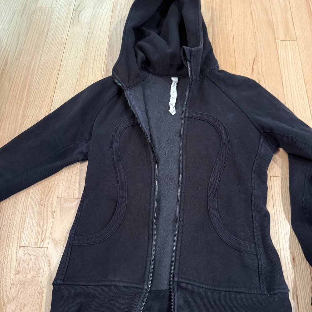 Women's black Lulu Hoodie